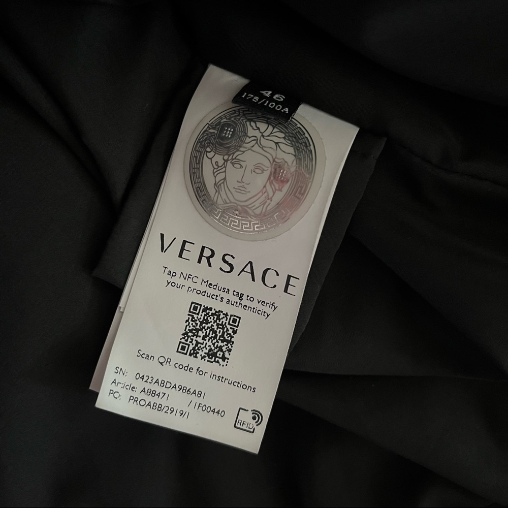 RARE 2021 Gianni Versace Barocco Mosaic Print Puffer Jacket EUC IT46 - Picture 9 of 16